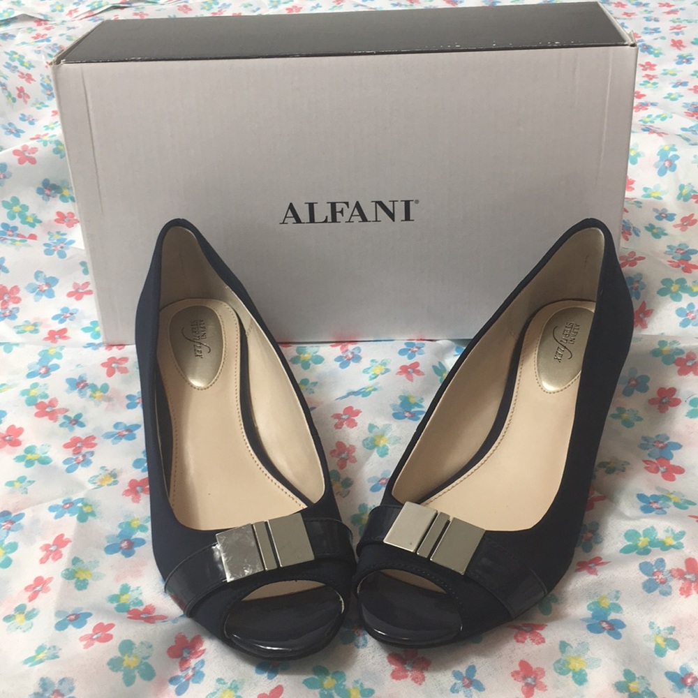 Alfani peep toe wedges New in Box